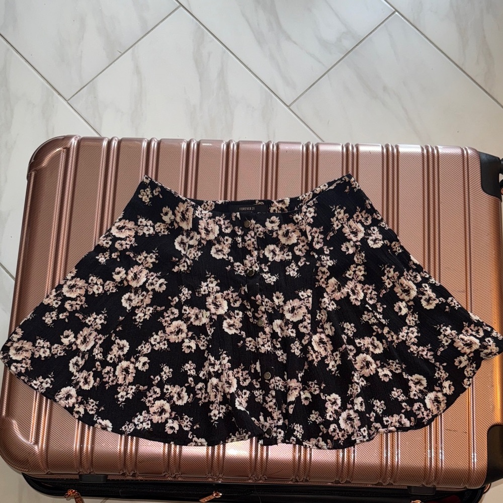 Floral Black and White Skirt